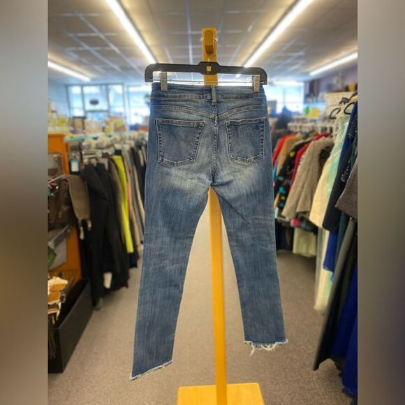 DL 1961 Ladies 26 High Waist Jeans - Picture 2 of 5